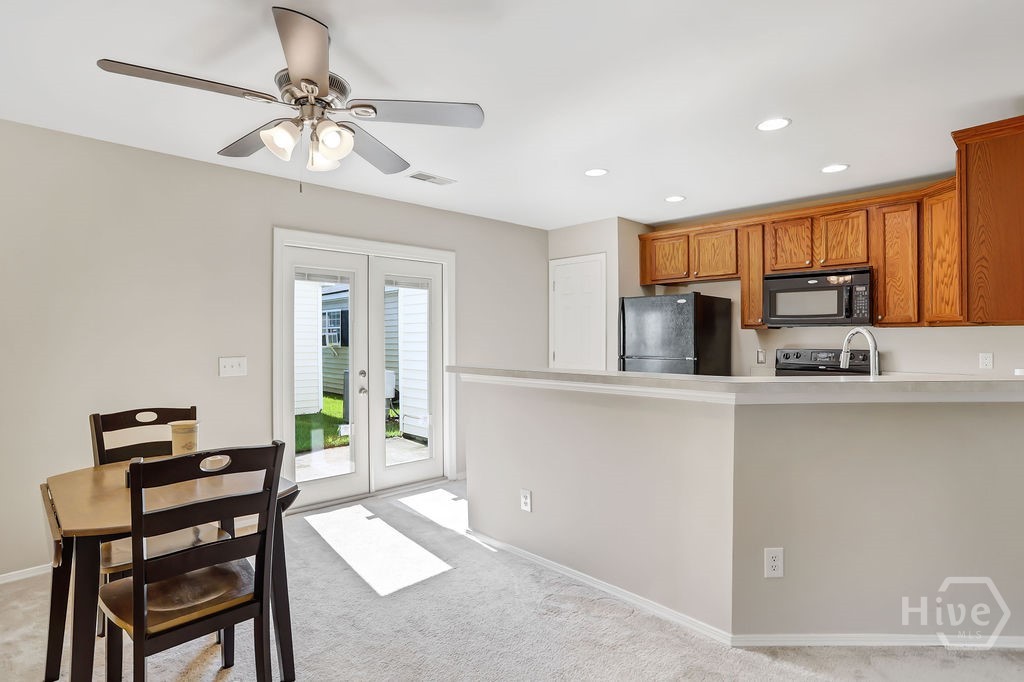 40 Ashleigh Lane Property Photo 15