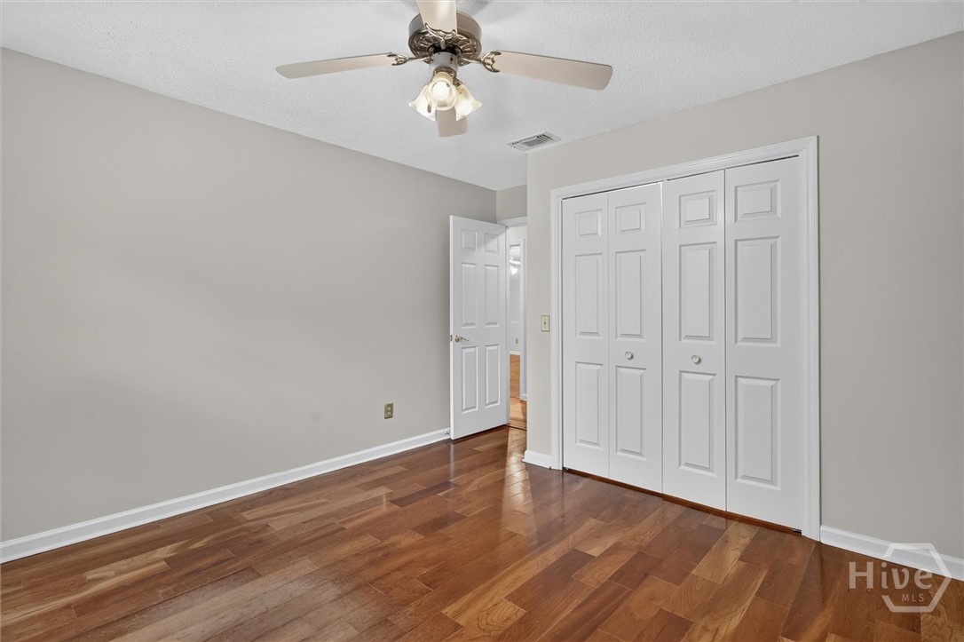 303 Royal Crest Court Property Photo 20