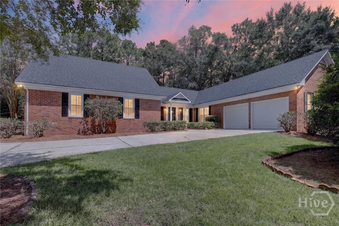303 Royal Crest Court Property Photo 42