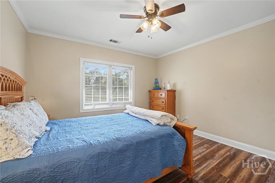 24 Oakcrest Drive E Property Photo 46