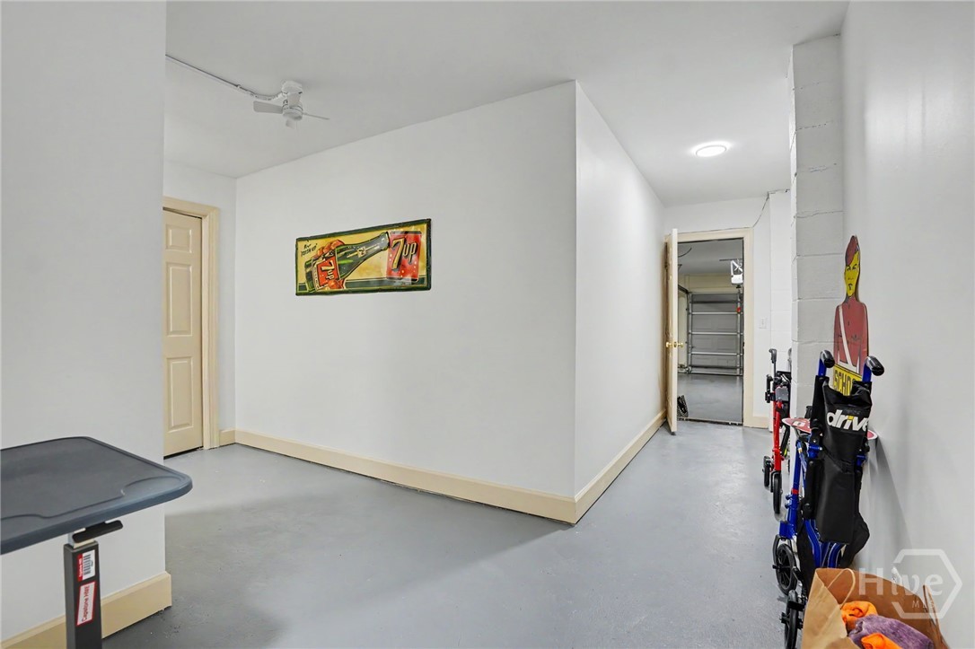 2 Fat Friars Retreat Property Photo 31