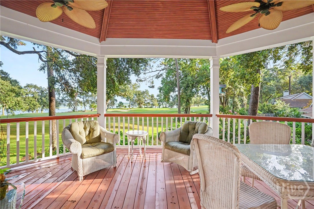 2 Fat Friars Retreat Property Photo 35