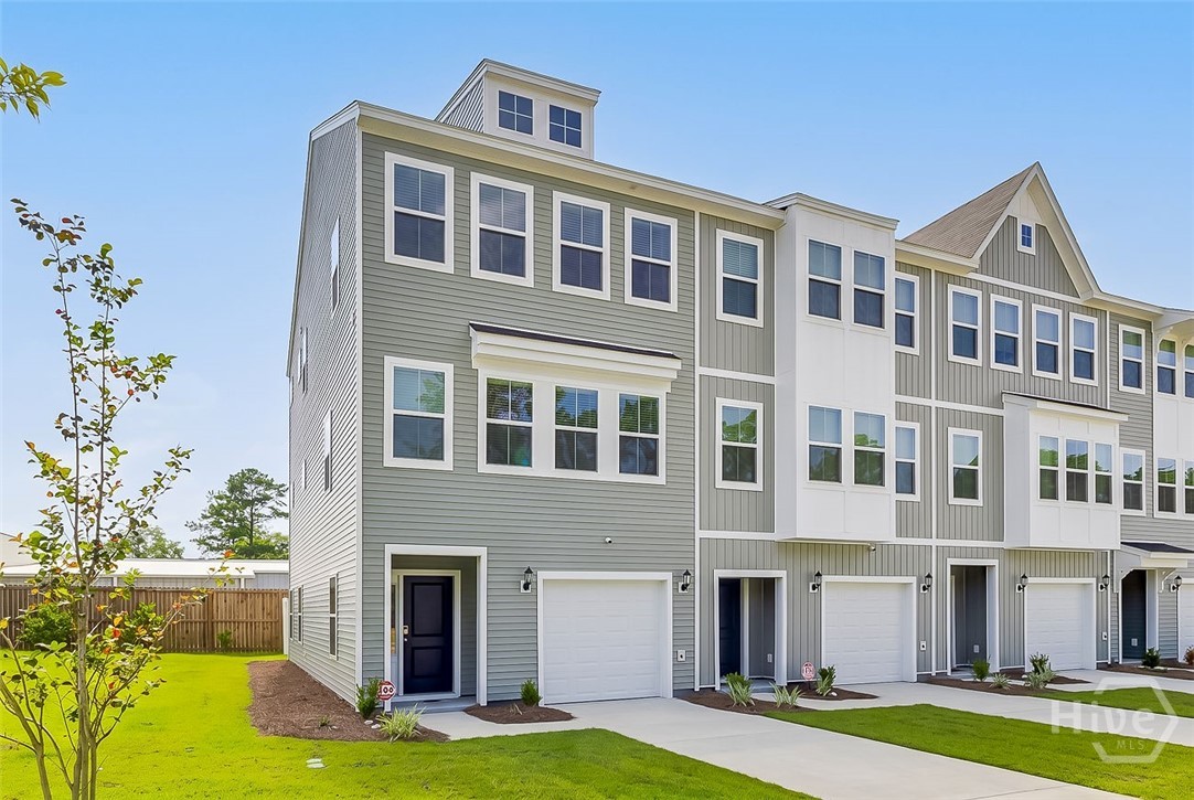 9 Towne Park Court Property Photo 2