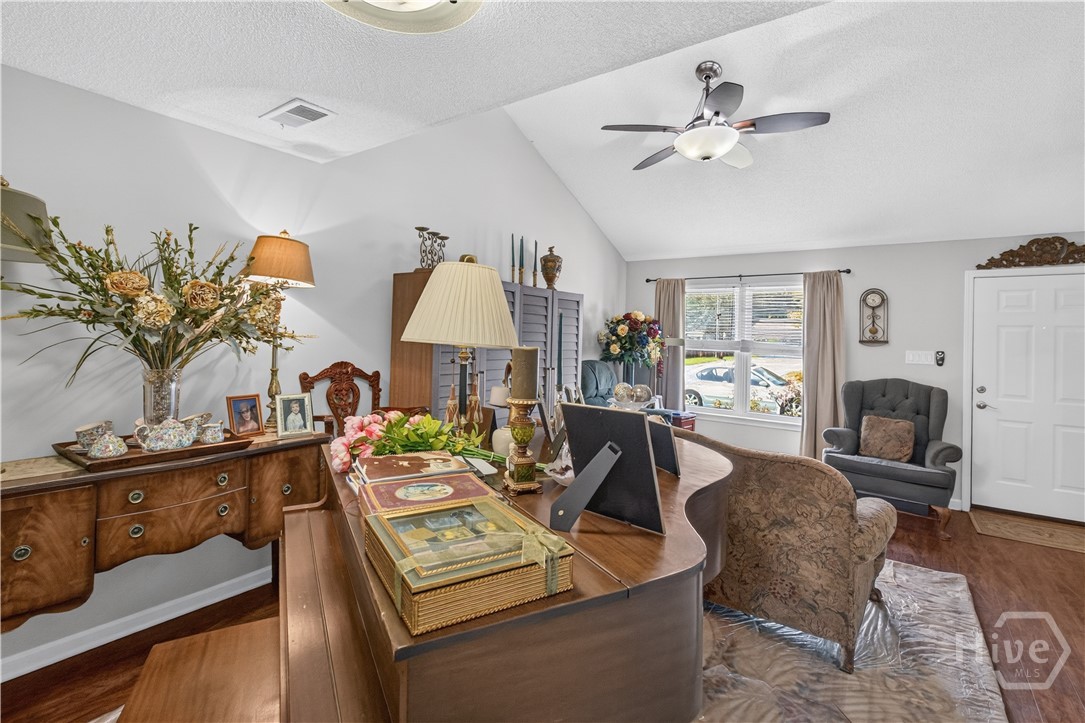 106 Hunt Club Court Property Photo 23