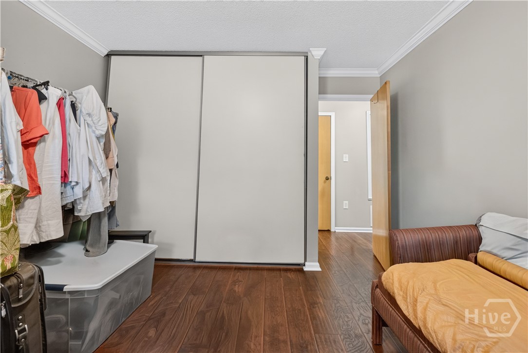 106 Hunt Club Court Property Photo 30