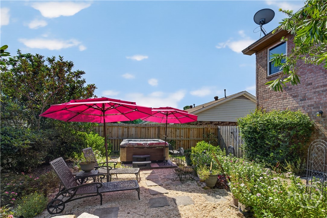 106 Hunt Club Court Property Photo 36