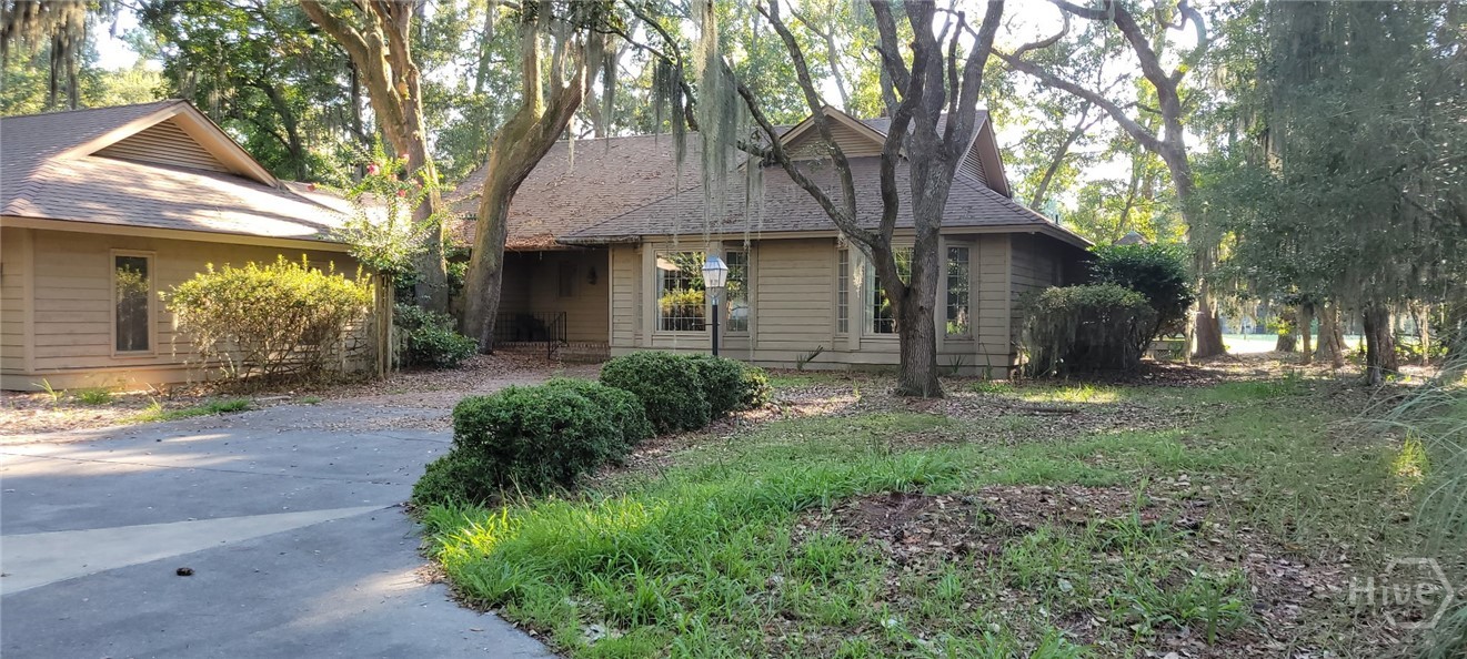 4 Rain Tree Lane Property Photo 1