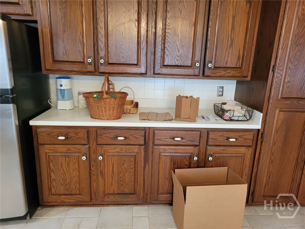 4 Rain Tree Lane Property Photo 18