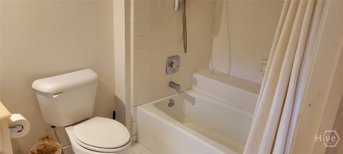 4 Rain Tree Lane Property Photo 29
