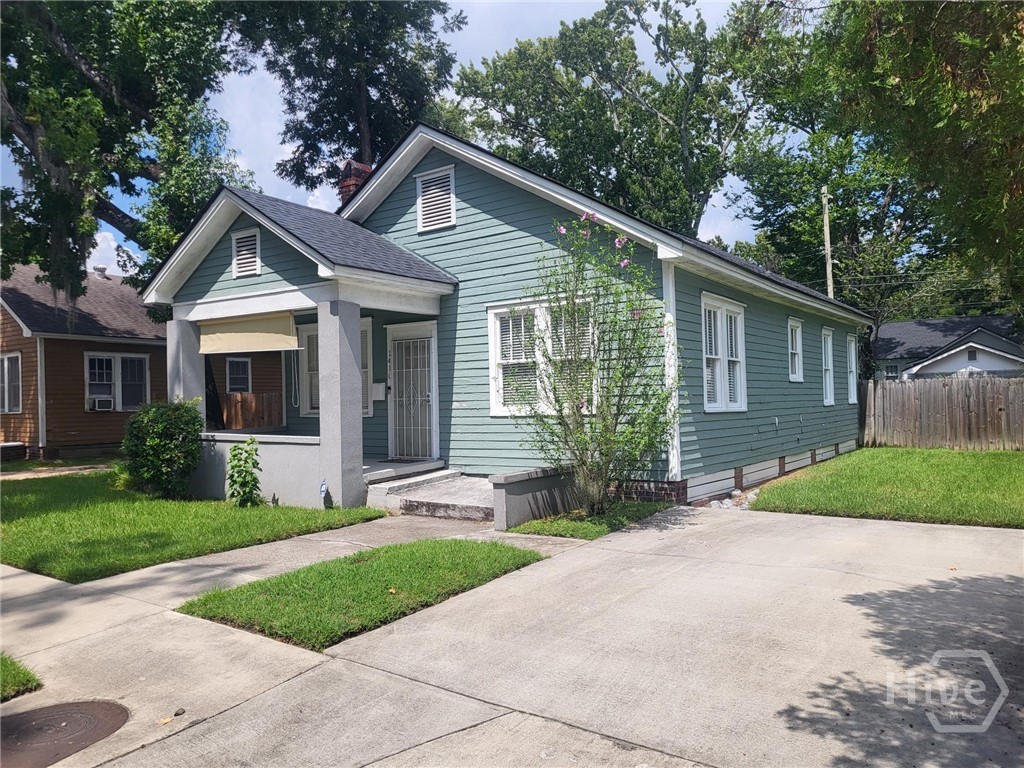1410 E 41st Street Property Photo 1