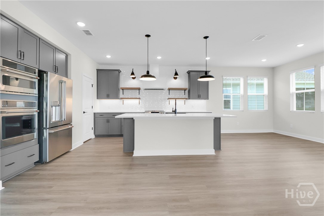 201 Mage Property Photo 8