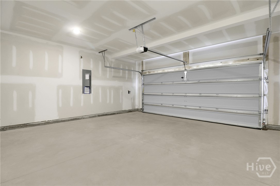 201 Mage Property Photo 34