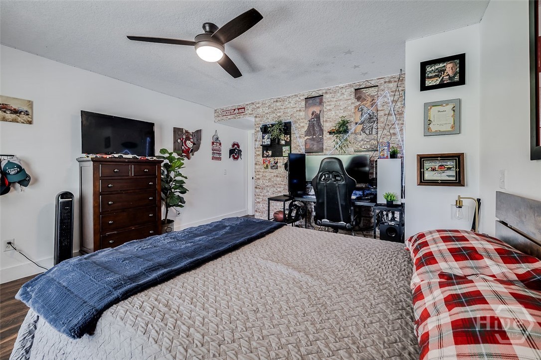 301 English Acres Drive Property Photo 40