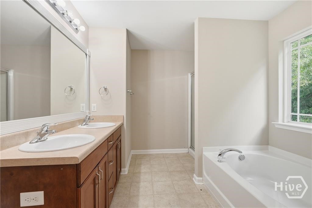 380 Summer Hill Way Property Photo 23