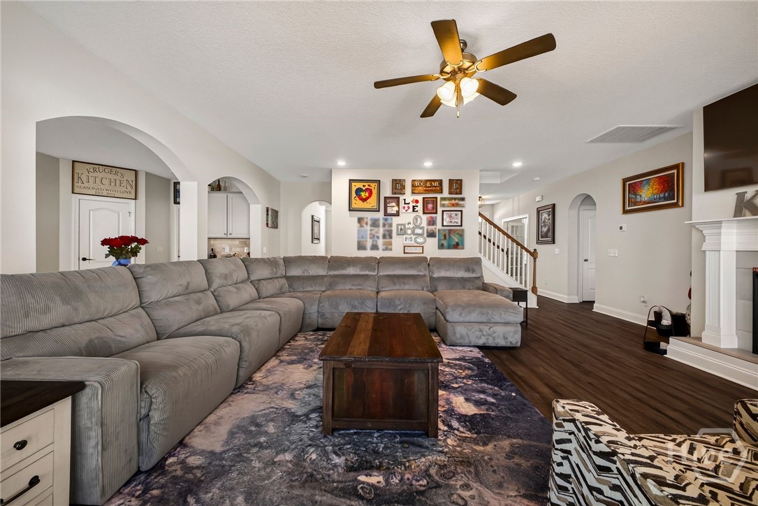 29 Beauregard Boulevard Property Photo 18