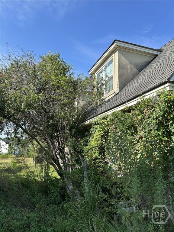 19 Club House Drive Property Photo 3