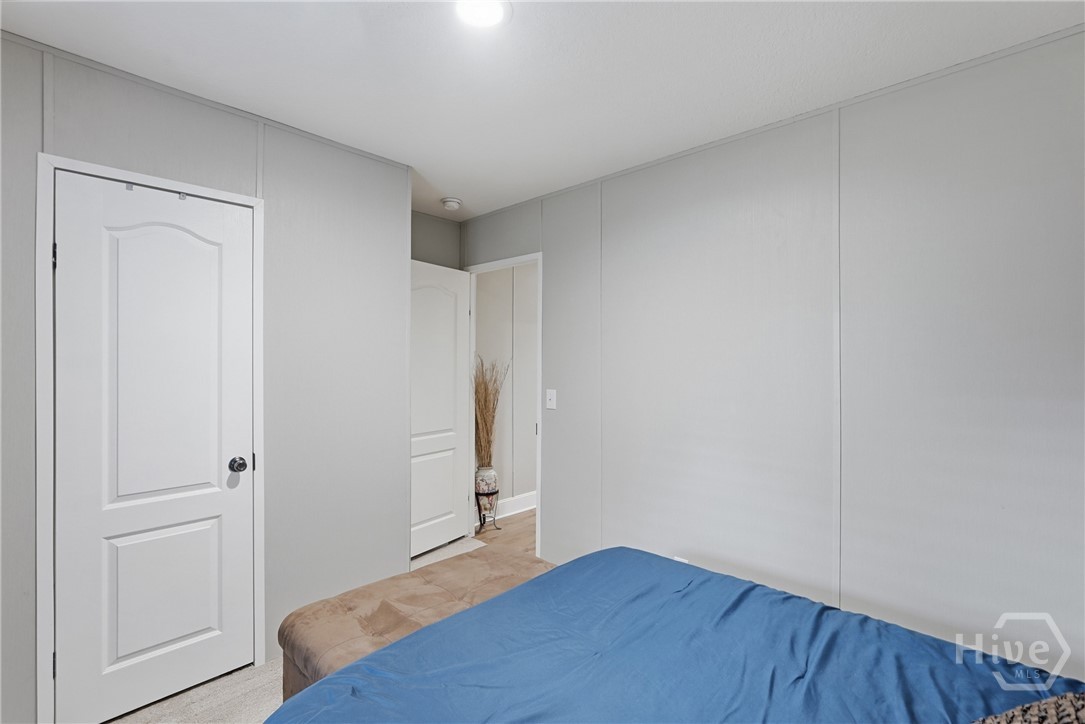 454 Pine Avenue Property Photo 13