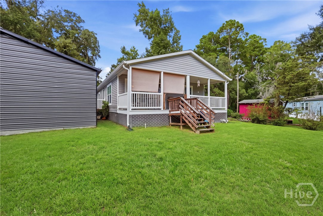 454 Pine Avenue Property Photo 22