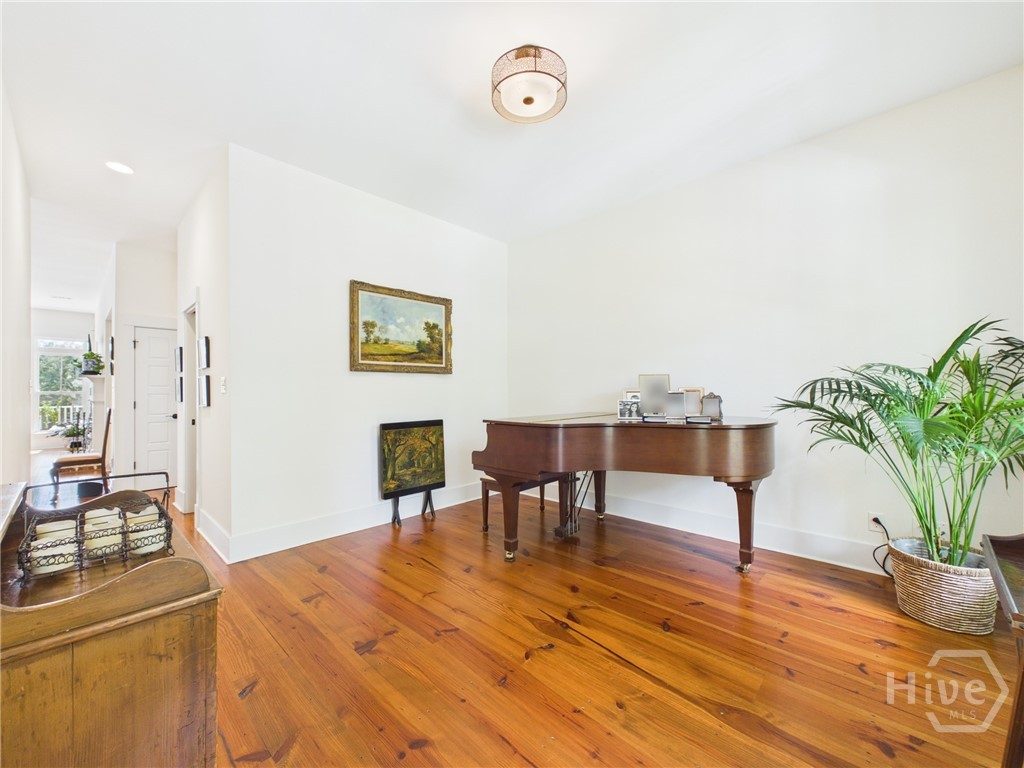 14836 Grant Street Property Photo 6
