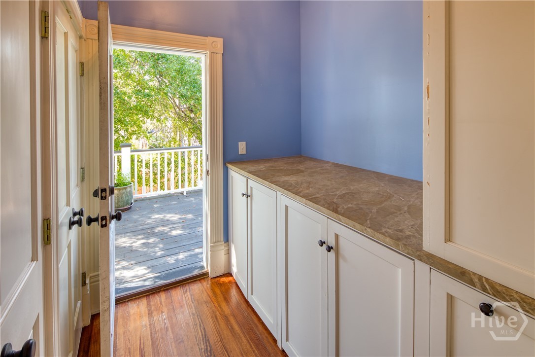 405 E Gordon Street Property Photo 40