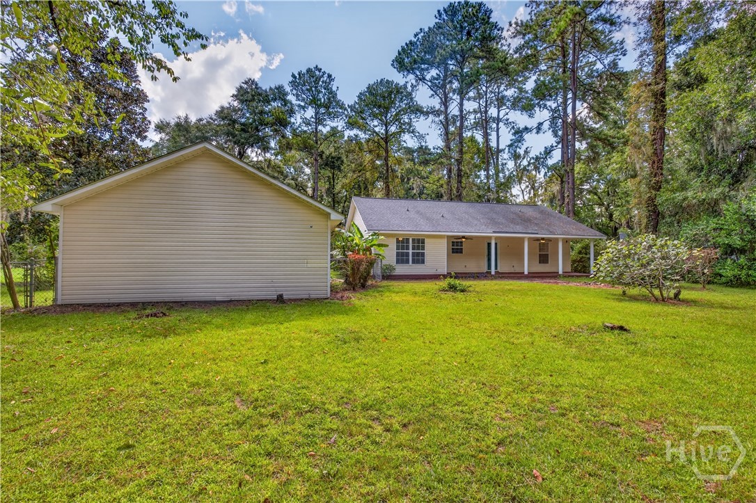 504 Lake Drive Property Photo 9