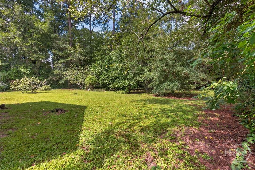 504 Lake Drive Property Photo 10