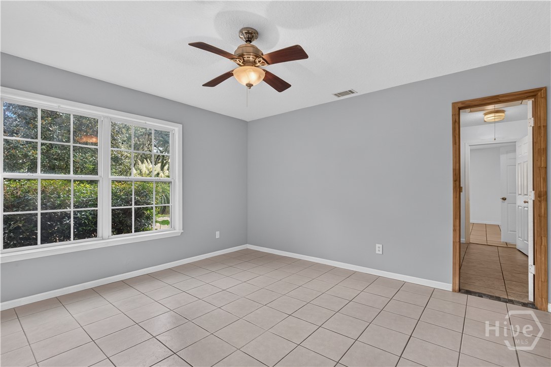 504 Lake Drive Property Photo 20