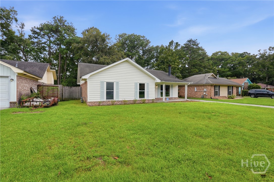167 Greenbriar Court Property Photo 2