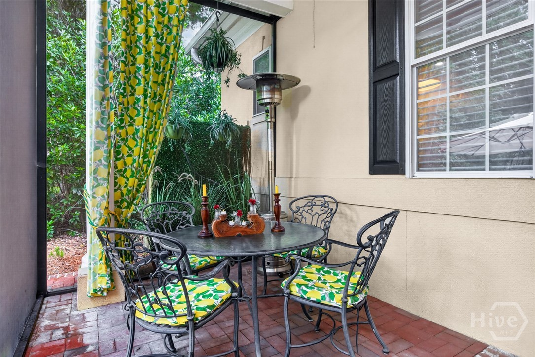 2 Parsons Lane Property Photo 45