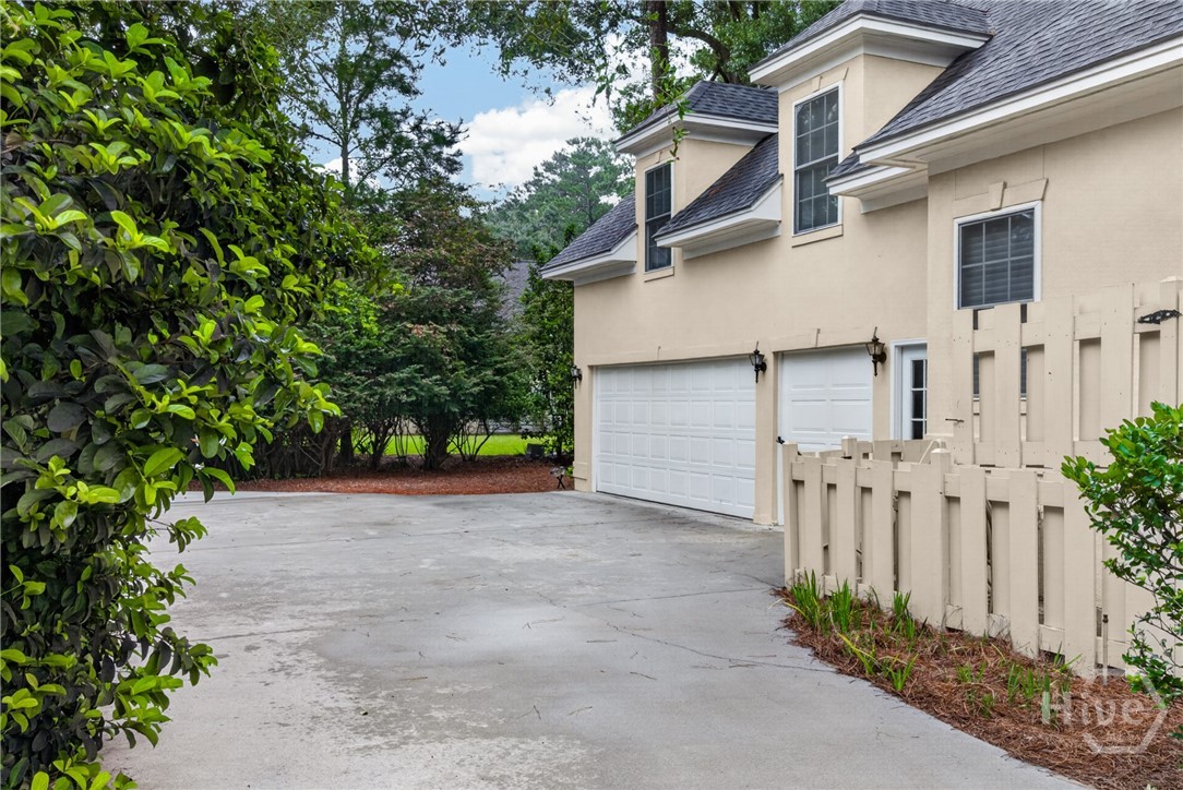2 Parsons Lane Property Photo 52