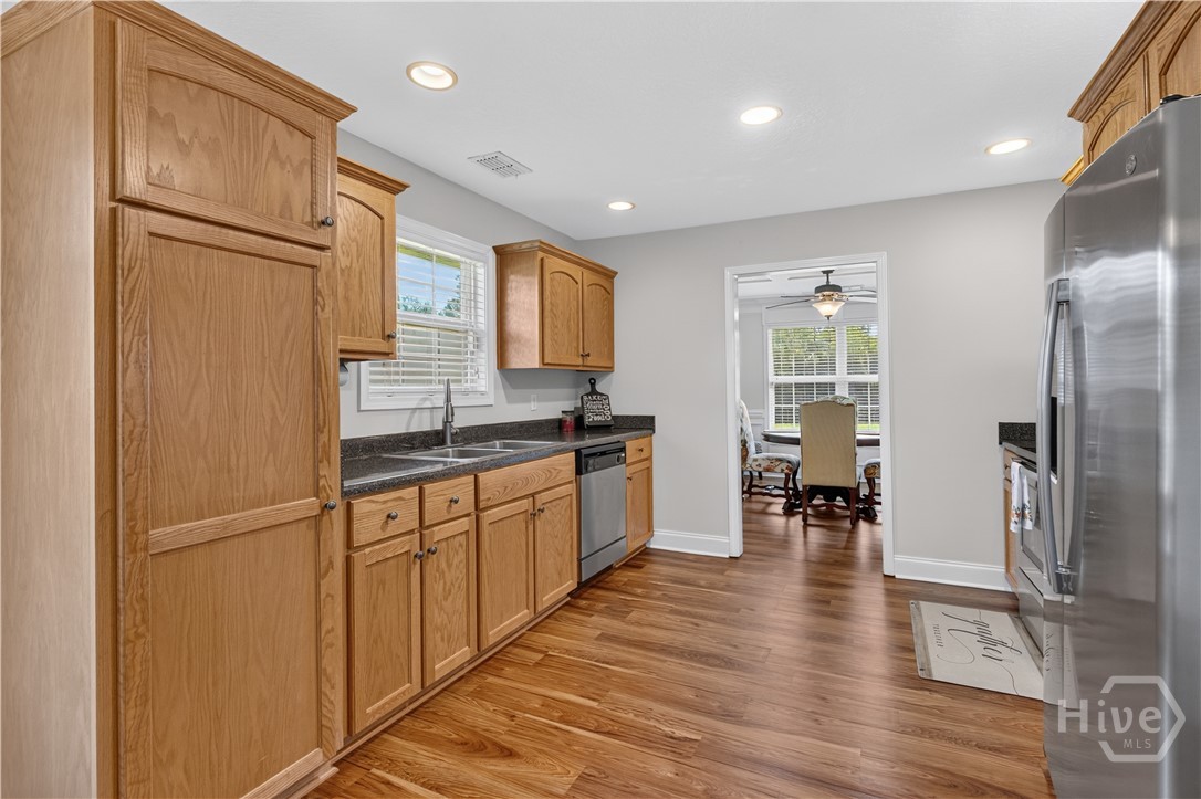 127 Pulaski Street Property Photo 14