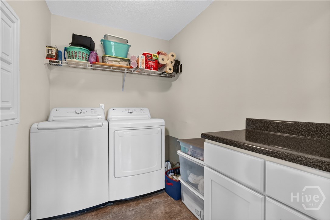 127 Pulaski Street Property Photo 32