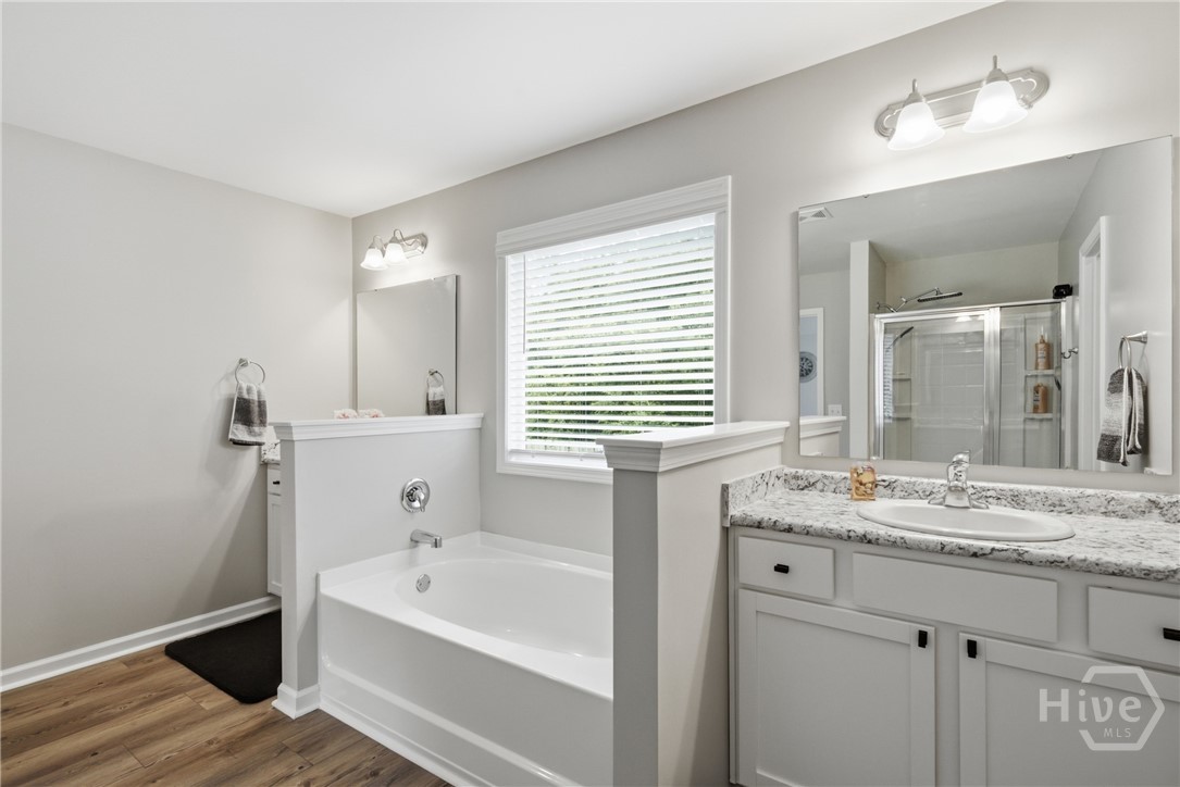157 Halcyon Way Ne Property Photo 16