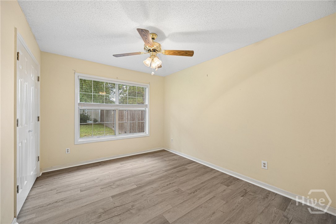 940 Hunters Run Road Property Photo 21