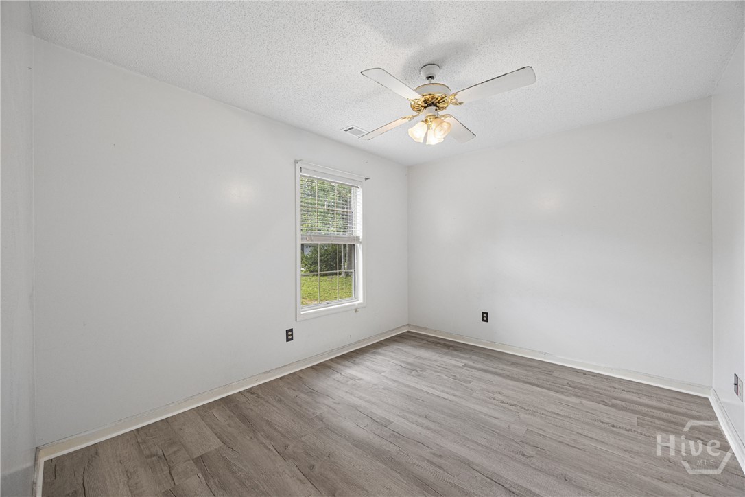 940 Hunters Run Road Property Photo 22