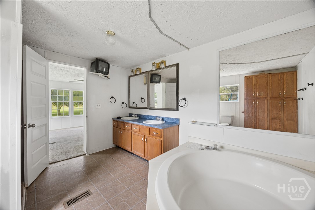 426 Adams Road Property Photo 46