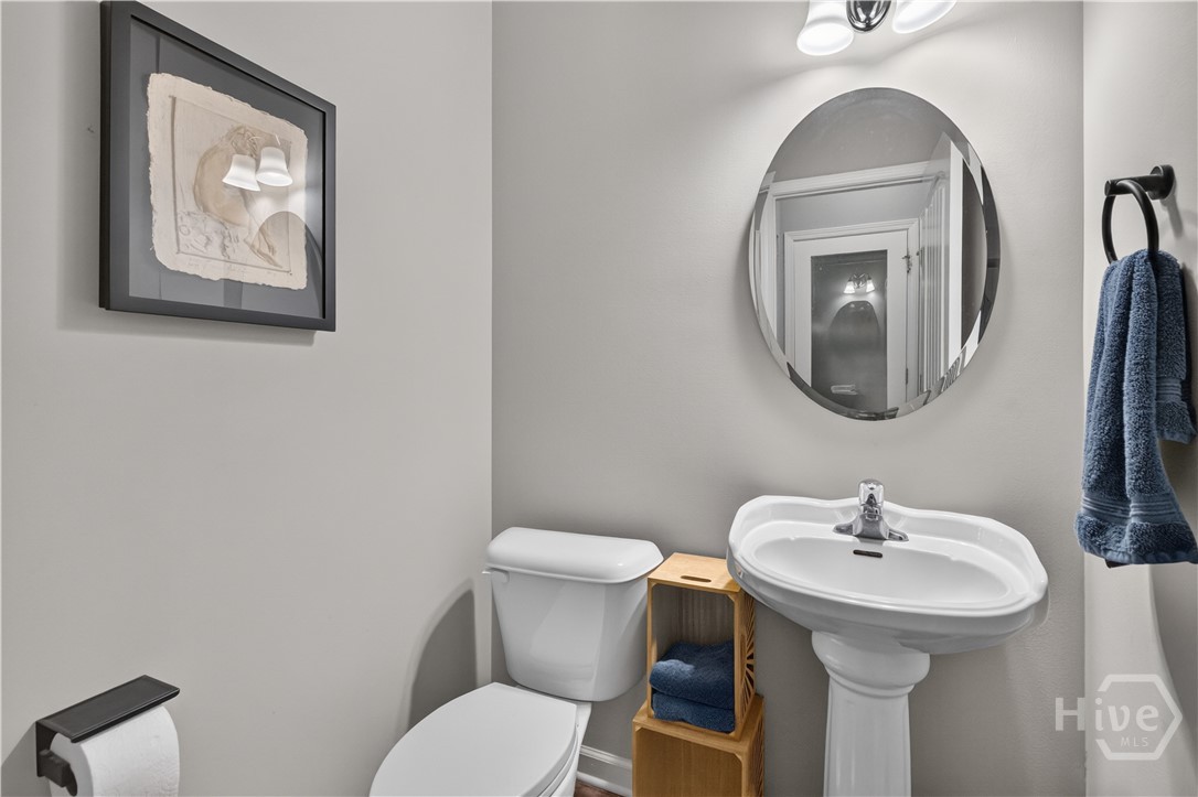 212 Cypress Pointe Drive Property Photo 10