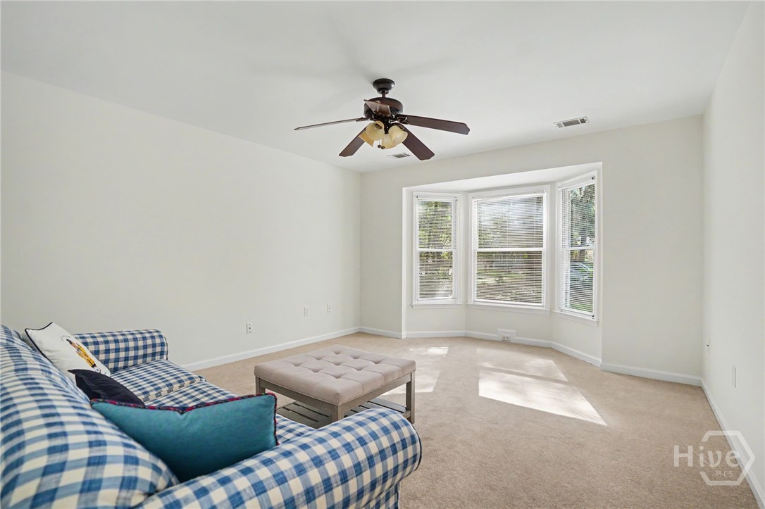 4 Willoughby Lane Property Photo 20