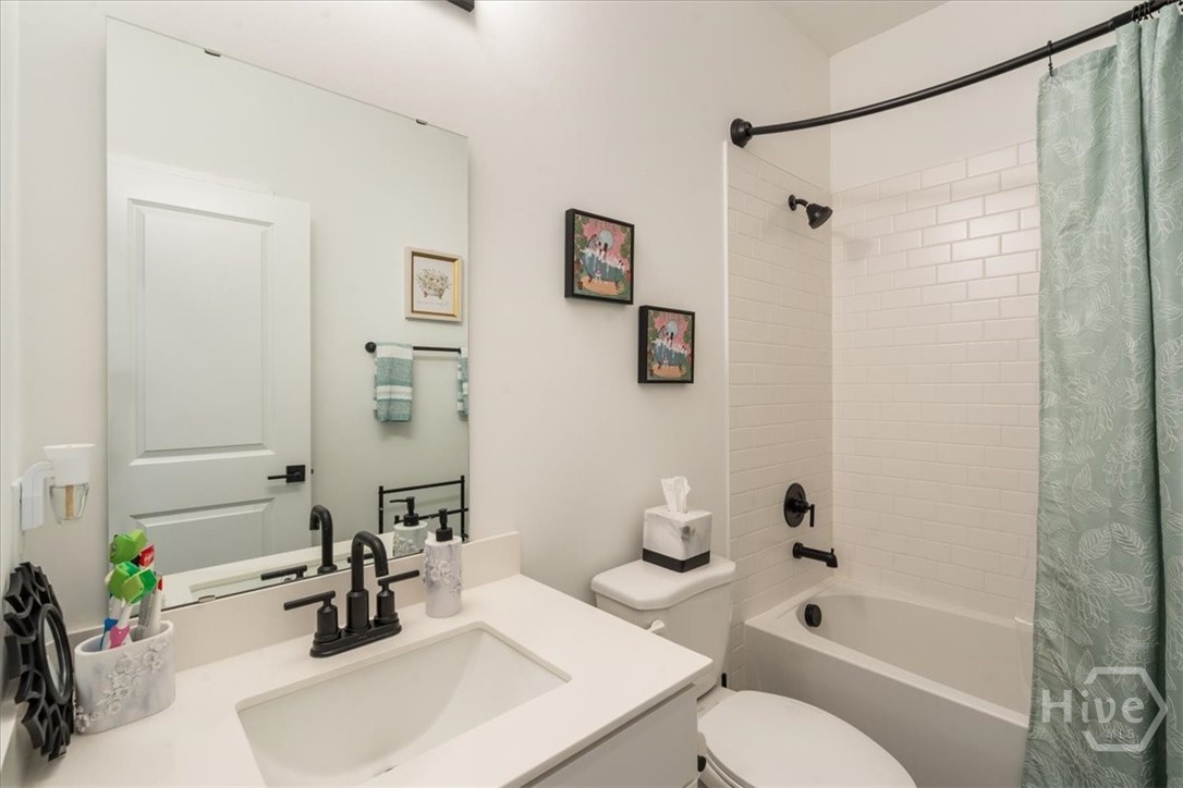 115 Sweetwood Circle Property Photo 13