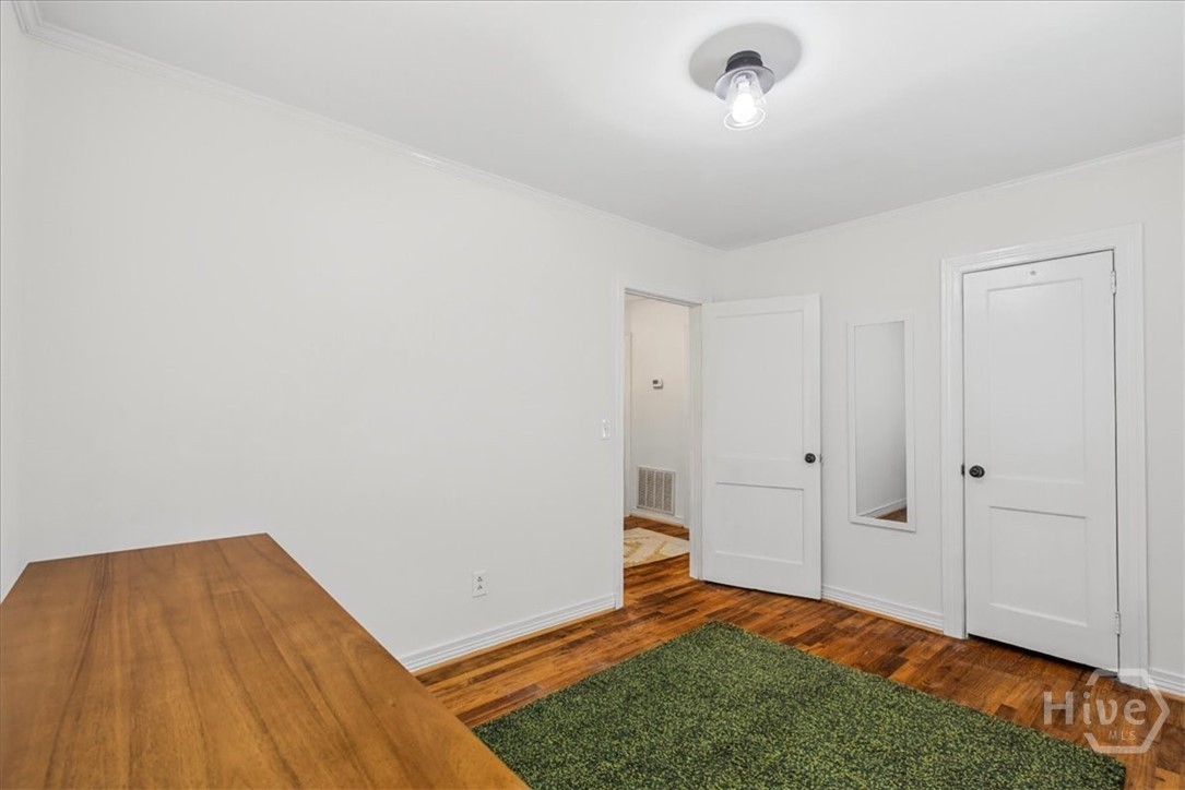 414 E 66th Street Property Photo 19