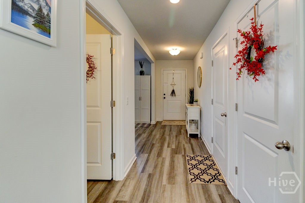 8 Hawkhorn Court Property Photo 16