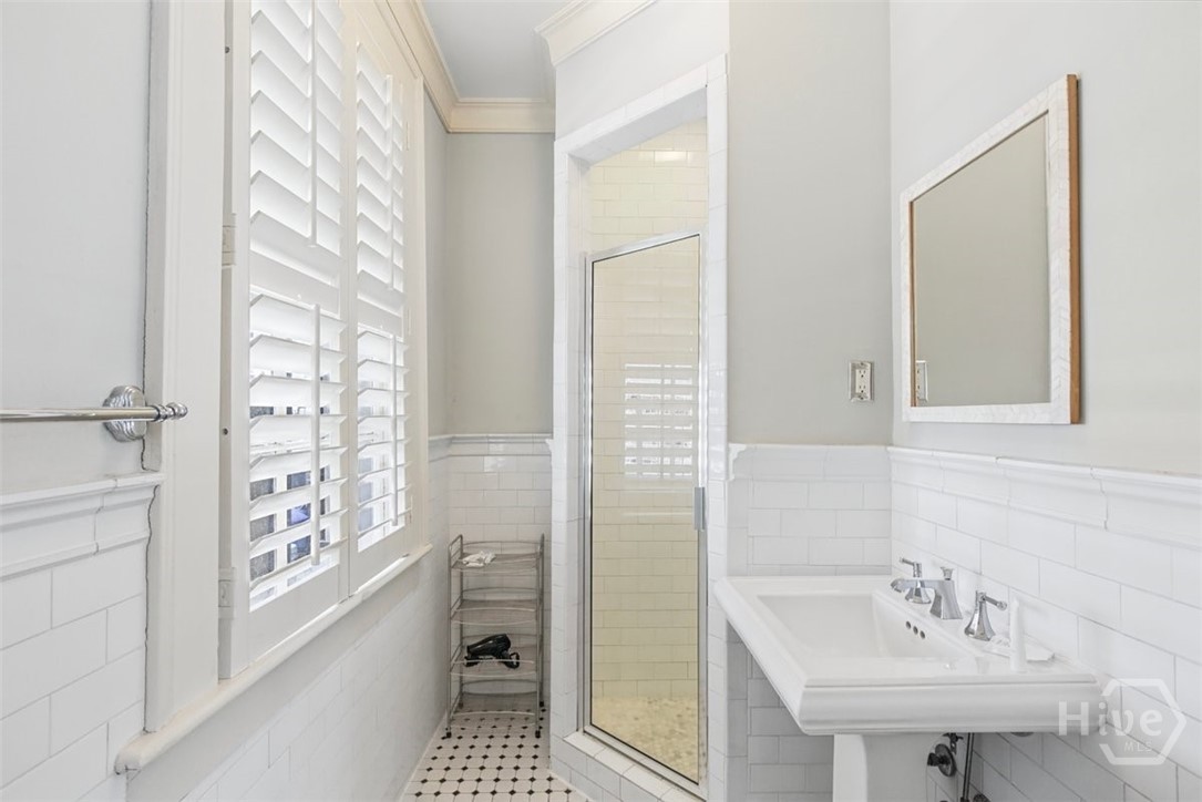 439 Abercorn Street Property Photo 19