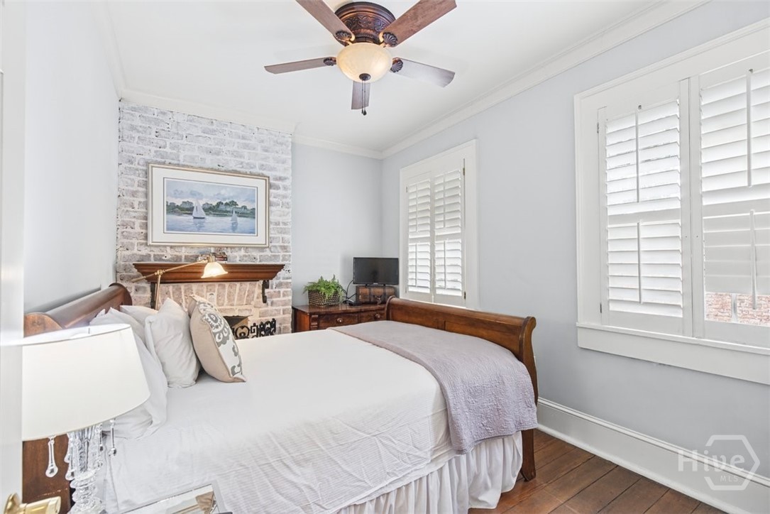 439 Abercorn Street Property Photo 24