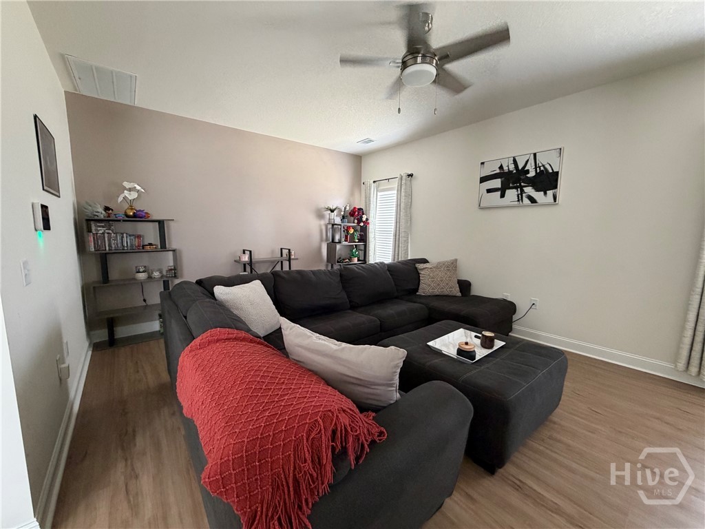 489 Abode Avenue Property Photo 9