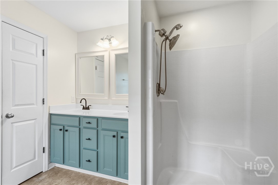 340 Winchester Drive Property Photo 18