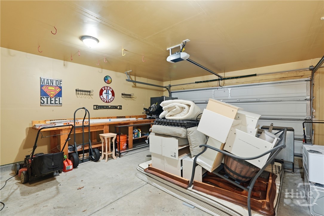 340 Winchester Drive Property Photo 28