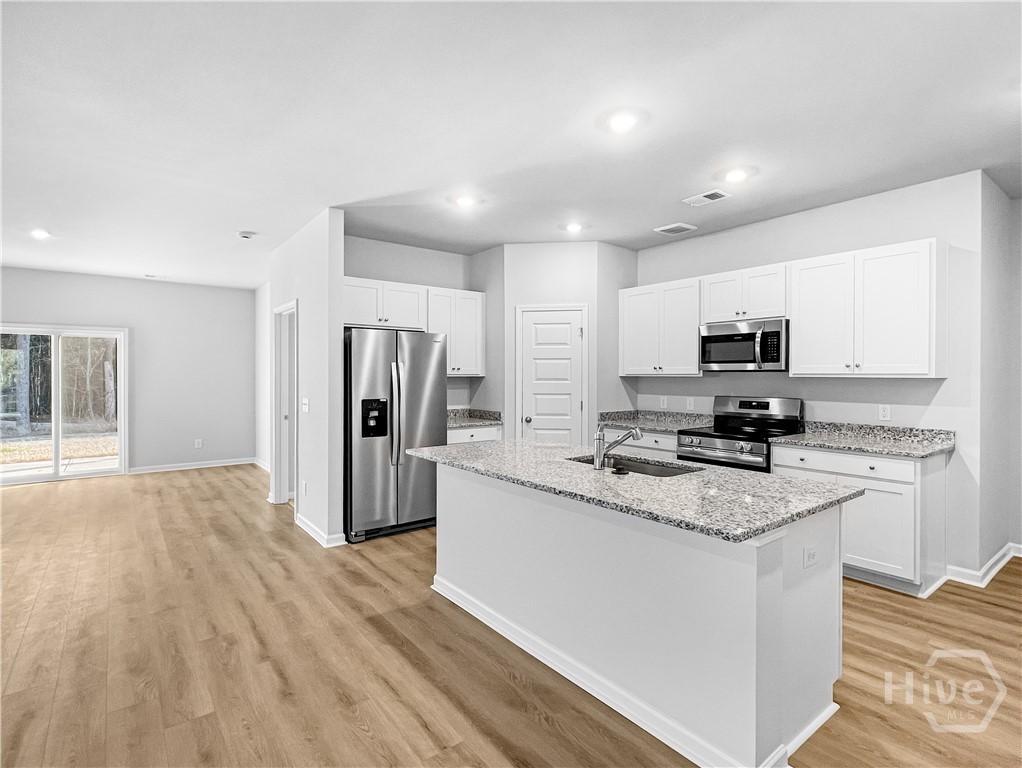 120 Geranium Way Property Photo 6