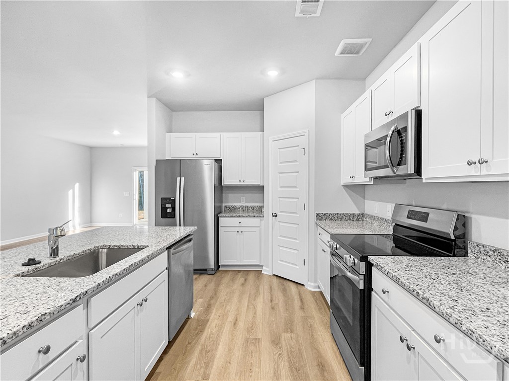 120 Geranium Way Property Photo 8