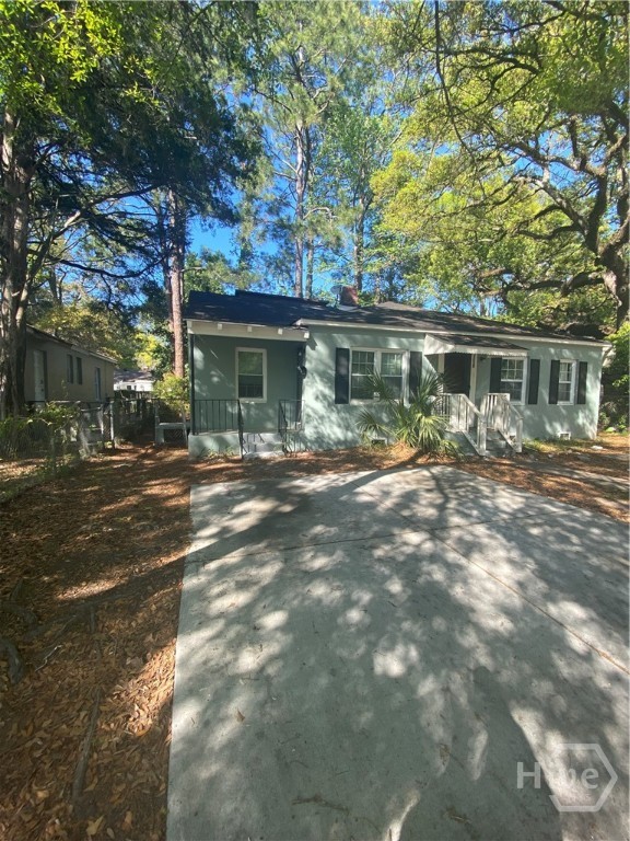 1318 E 53rd Street Property Photo 1