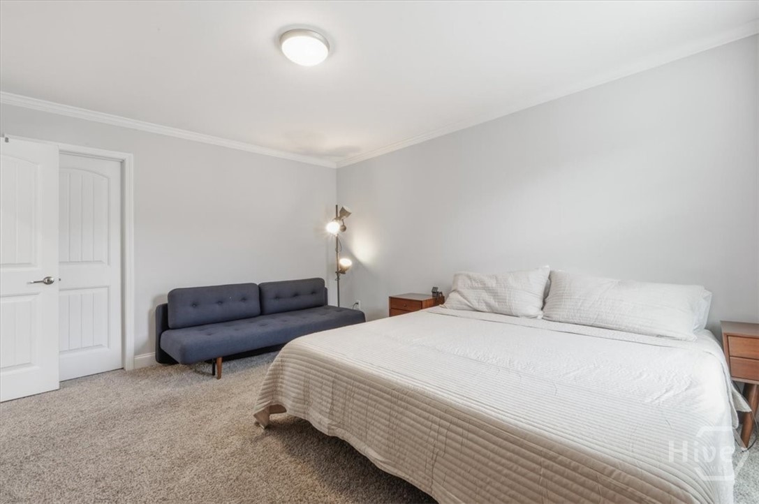 108 Champlain Drive Property Photo 17